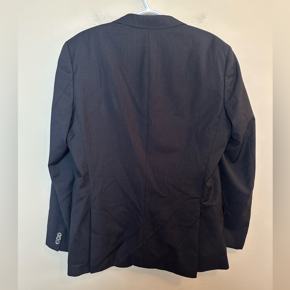 Hugo Boss Size 40R - Picture 6 of 10